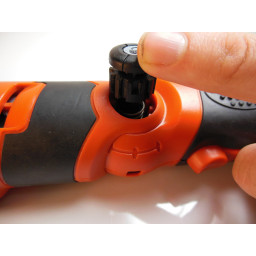 Замена кнопки поворота Black and Decker Pivot Plus PD600